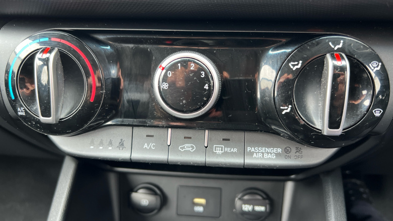 Hyundai Kona 1.0 TGDi 48V MHEV SE Connect 5dr Petrol Hatchback